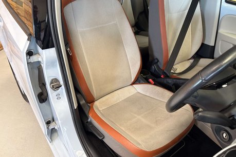 Volkswagen Up 1.0 High up! Hatchback 5dr Petrol ASG Euro 6 (75 ps) 29