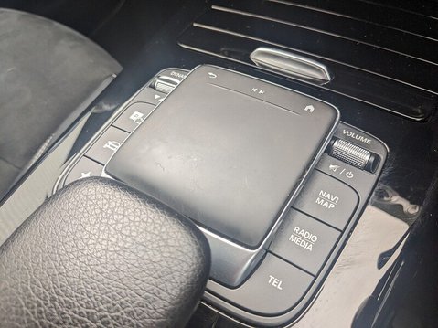 Mercedes-Benz A Class A 250 E AMG LINE EDITION PREMIUM 28