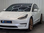 Tesla Model 3 Model 3 Performance AWD 4WD 4dr 20