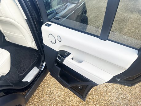 Land Rover Range Rover SDV8 VOGUE 66