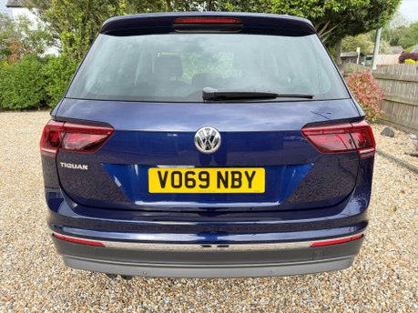 Volkswagen Tiguan 2.0 TDI SEL DSG Euro 6 (s/s) 5dr 11