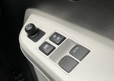 Suzuki Ignis SZ-T DUALJET 24