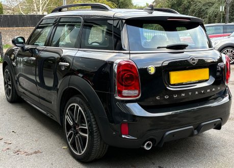 Mini Countryman Cooper SE Sport 5dr Petrol Plug-in Hybrid Auto ALL4 1.5 COMFORT+ / NAV+ 16