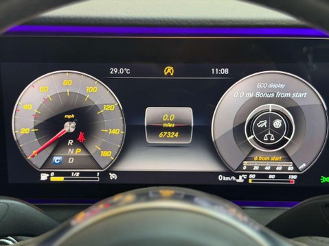 Mercedes-Benz E Class 2.0 E220d AMG Line Coupe 2dr Diesel G-Tronic+ Euro 6 (s/s) (194 ps) 32