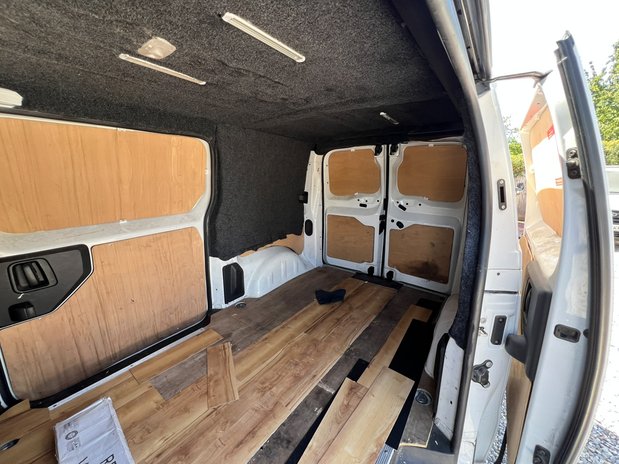 Citroen Dispatch MWB L2H1 Low Roof Enterprise 3100 Air Con Nav Sens 14