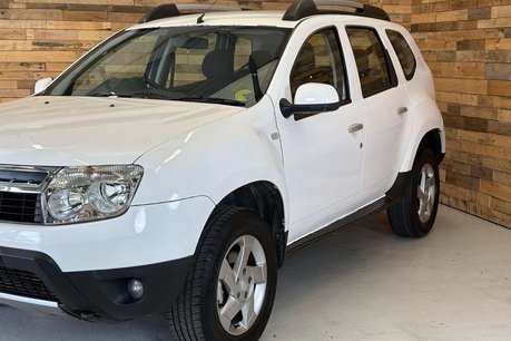 Dacia Duster 1.5 dCi Laureate SUV 5dr Diesel Manual Euro 5 (110 ps) 11