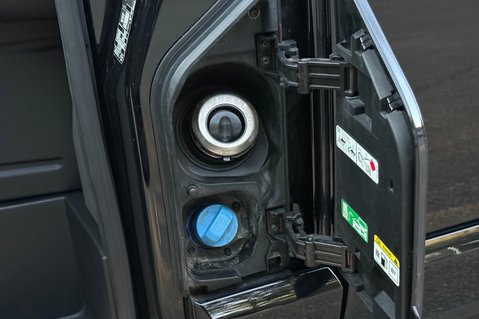 Ford Transit Custom 280 LIMITED ECOBLUE - NO VAT - 1 OWNER—FULL SERVICE HISTORY -APPLE CARPLAY  45