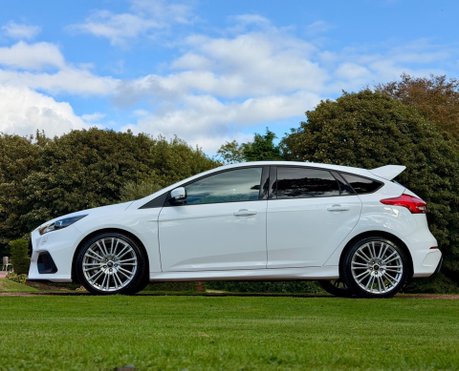 Ford Focus RS 35