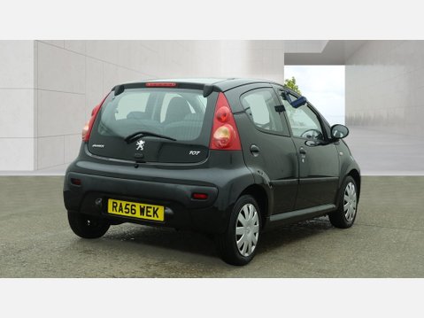 Peugeot 107 URBAN 2-TRONIC 4