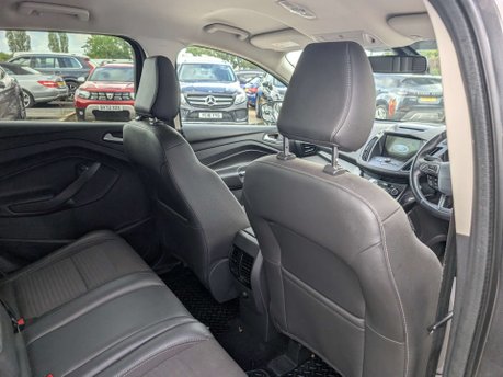 Ford Kuga 2.0 Kuga Titanium TDCi 4x4 Auto 4WD 5dr 19