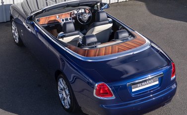 Rolls-Royce Dawn 11