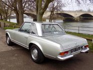 Mercedes-Benz SL Series 280 SL Pagoda (W113) 12