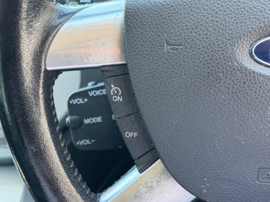 2012 Ford Kuga — image 17