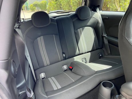 Mini Hatch 2.0 Cooper S Sport Steptronic Euro 6 (s/s) 3dr 29