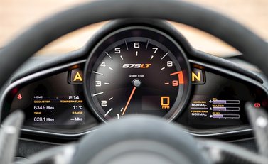 McLaren 675LT Spider 19