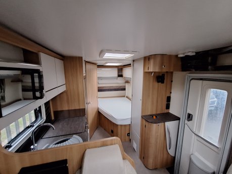 Bailey Autograph 74-4 2021 6