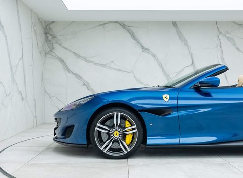 Ferrari Portofino 36