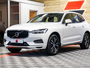 Volvo XC60 2.0 XC60 Momentum B4 MHEV AWD Auto 4WD 5dr