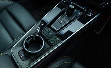 Porsche 911 Turbo S (992) 18