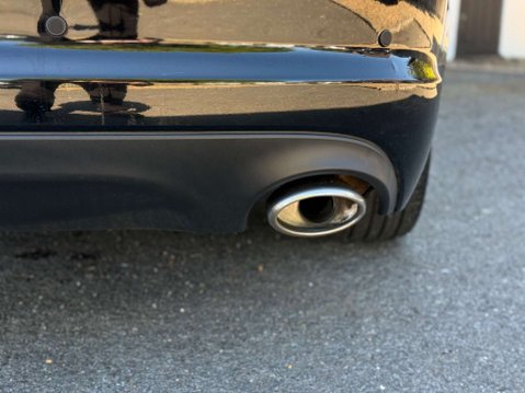 Jaguar XF 2.2d SE Saloon 4dr Diesel Auto Euro 5 (s/s) (190 ps) 99