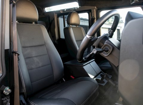 Land Rover Defender 110 XS Classic Series I 12