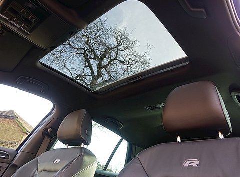 Volkswagen Golf R 15