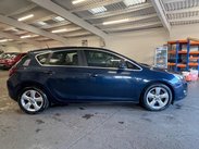 Vauxhall Astra 2.0 CDTi SRi Auto Euro 5 5dr 7