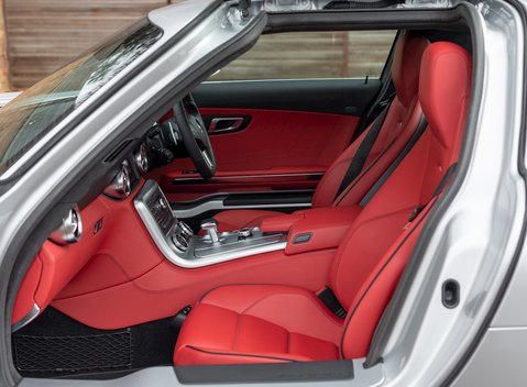 Mercedes-Benz SLS AMG 15