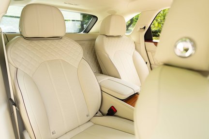 Bentley Bentayga V8 32