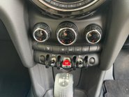 Mini Hatch COOPER 12