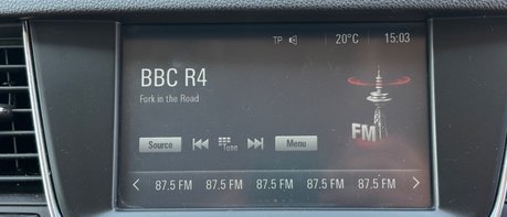 Vauxhall Astra DESIGN S/S.. AUTOMATIC.. 5 SERVICES.. BLUETOOTH.. DAB.. CRUISE CONTROL..A/C 1
