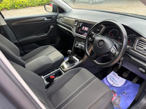 Volkswagen T-Roc 1.0 TSI SE Euro 6 (s/s) 5dr 14