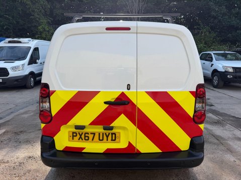Peugeot Partner 1.6 BlueHDi 651 Professional Panel Van 5dr Diesel Manual L1 (112 g/km, 73.9 14