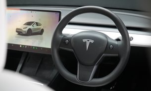 Tesla Model Y LONG RANGE AWD Enhanced Autopilot White Interior 20" Induction Alloys VAT Q 16