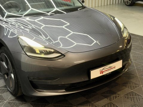 Tesla Model 3 (Dual Motor) Long Range Auto 4WDE 4dr 22
