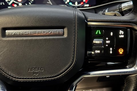 Land Rover Range Rover Evoque AUTOBIOGRAPHY MHEV 49
