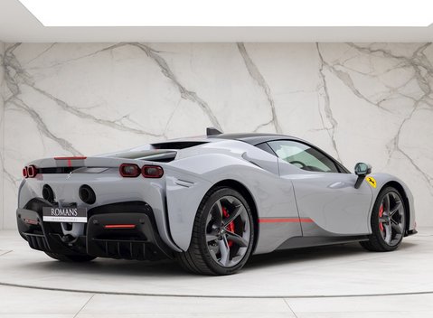 Ferrari SF90 Stradale Stradale Tailor Made Ispirazioni 5