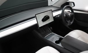 Tesla Model Y PERFORMANCE Solid Black White Interior Now with GROK One Owner VAT Q 21