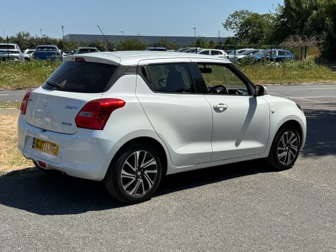 Suzuki Swift SZ-L DUALJET MHEV 4