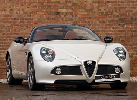 Alfa Romeo 8C Spider 1