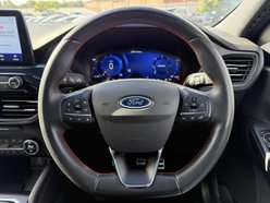 Ford Kuga 1.5 EcoBlue ST-Line X SUV 5dr Diesel Manual Euro 6 (s/s) (120 ps) 37