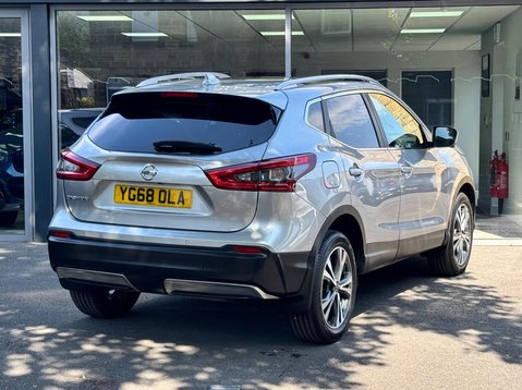 Nissan Qashqai TEKNA PLUS DIG-T 8