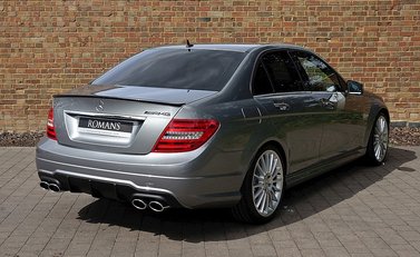Mercedes-Benz C Class AMG 4
