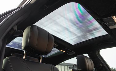 Mercedes-Benz M Class S650 21