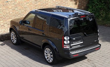 Land Rover Discovery 3.0 SDV6 9