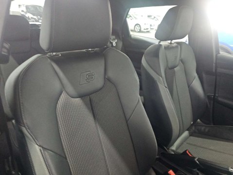 Audi A1 1.0 A1 Sportback 30 TFSI S Line Semi-Auto 5dr 13