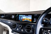 Rolls-Royce Ghost V12. STARLIGHT. H, C & M SEATS. REAR ENTERTAINMENT. HUD. A/CRUISE CONTROL 64