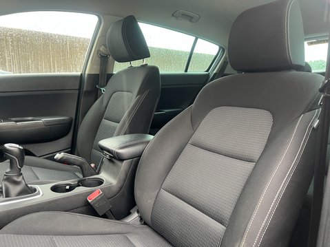 Kia Sportage (Sold) 1.6 CRDi MHEV 2 SUV 5dr Diesel Hybrid Manual Euro 6 (s/s) (134 bhp) 18