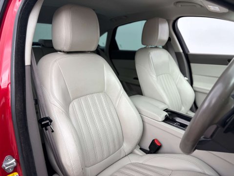 Jaguar XF 2.0 XF Portfolio D Auto 4dr 15