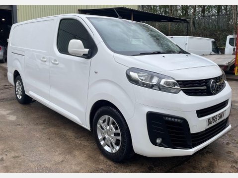Vauxhall Vivaro 1.5 Turbo D 2900 Sportive L2 H1 Euro 6 (s/s) 5dr 3